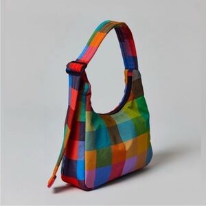 BAGGU UO Exclusive Madras Shoulder Bag